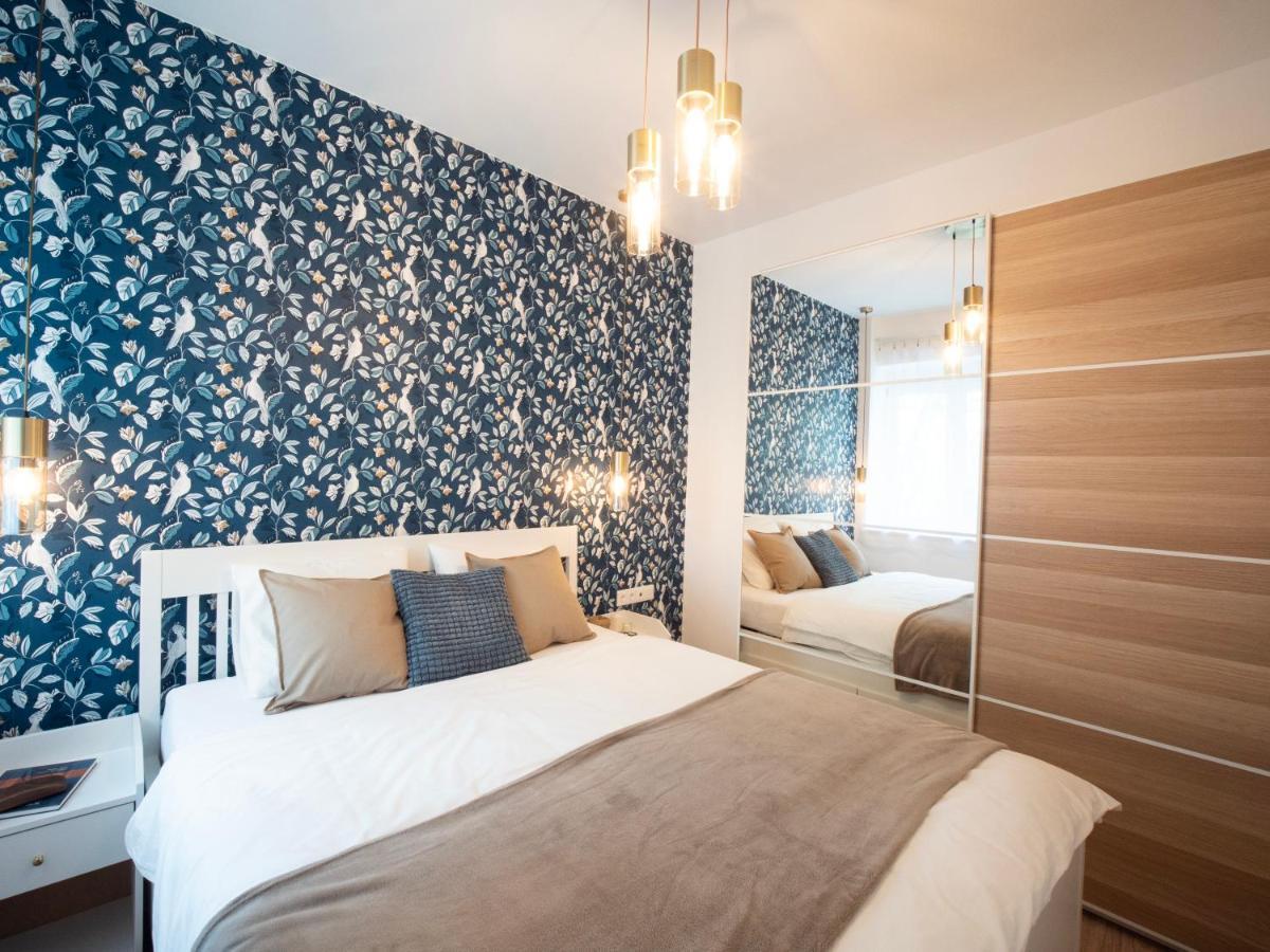Blue Bird Citadel Apartment ブダペスト エクステリア 写真